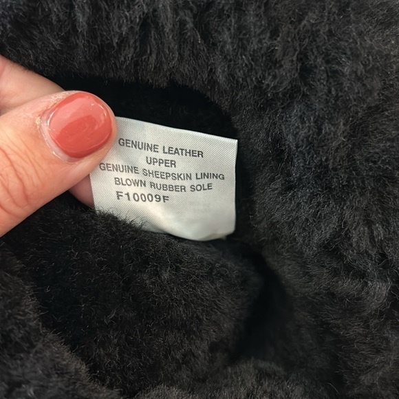 EUC Ugg Black Classic Tall style 5815 Size 7 - Picture 7 of 8